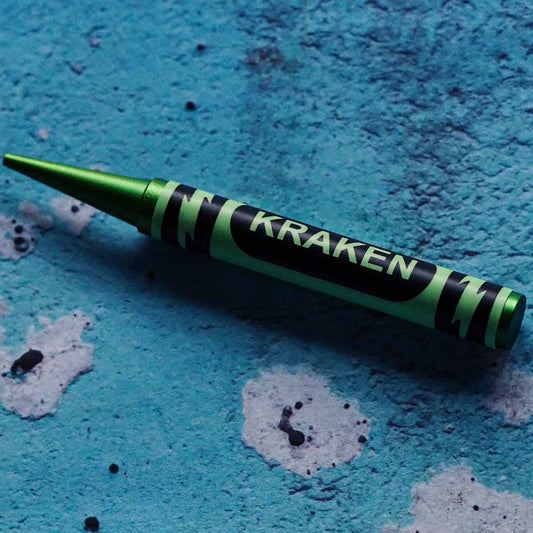 Green crayon golf pitch tool