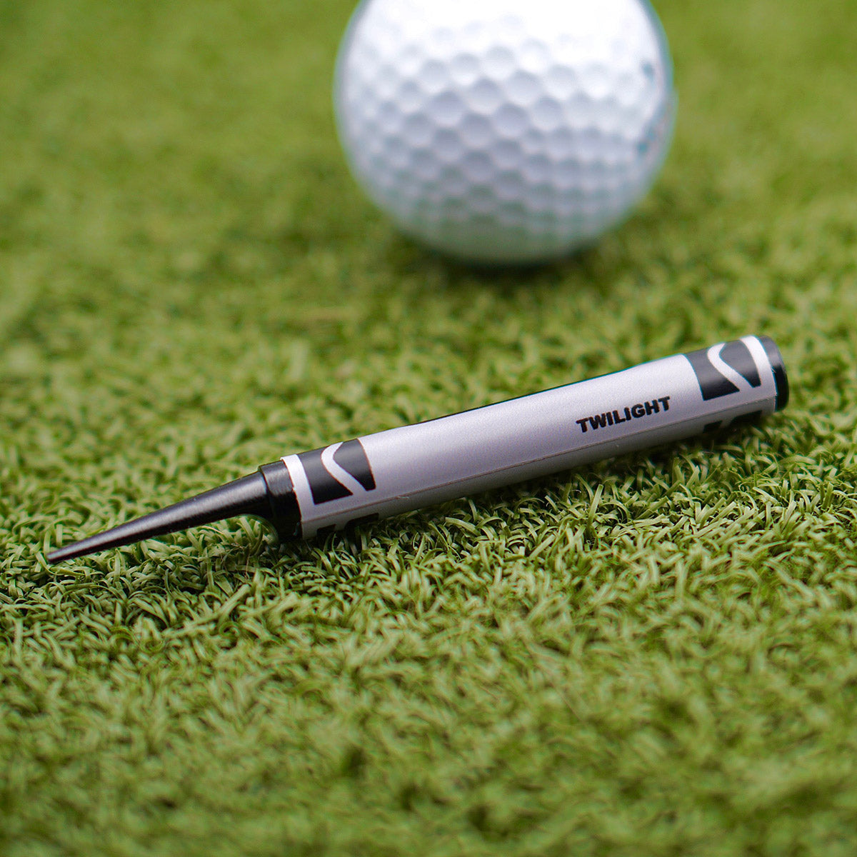 Twilight Black Crayon Divot Tool