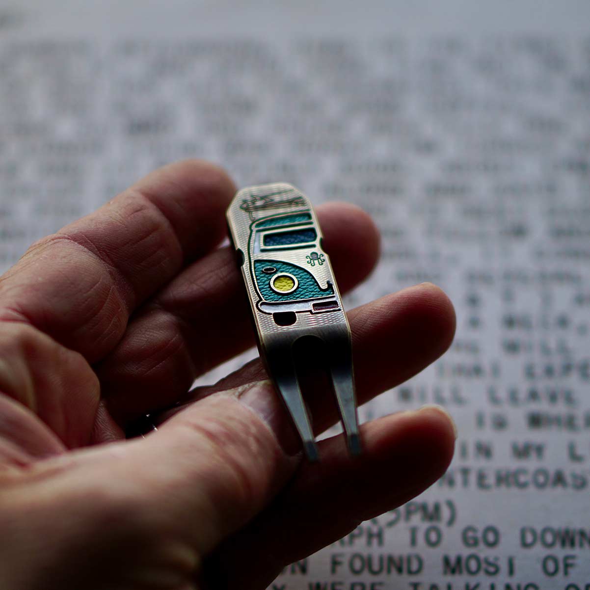Kraken Bus Divot Tool - LTD 50