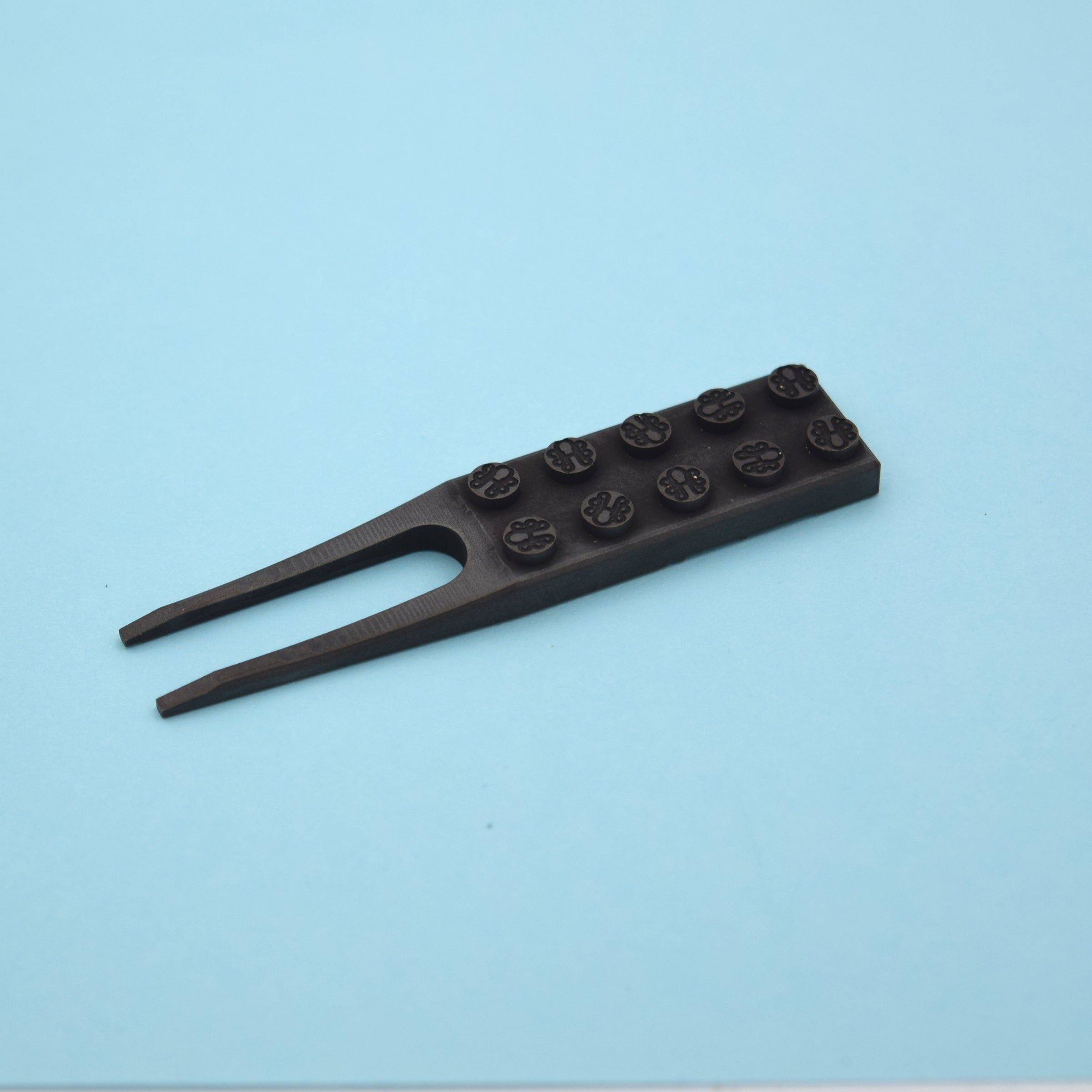 Brix 3.0 Joker Divot Tool - Blackened Brass