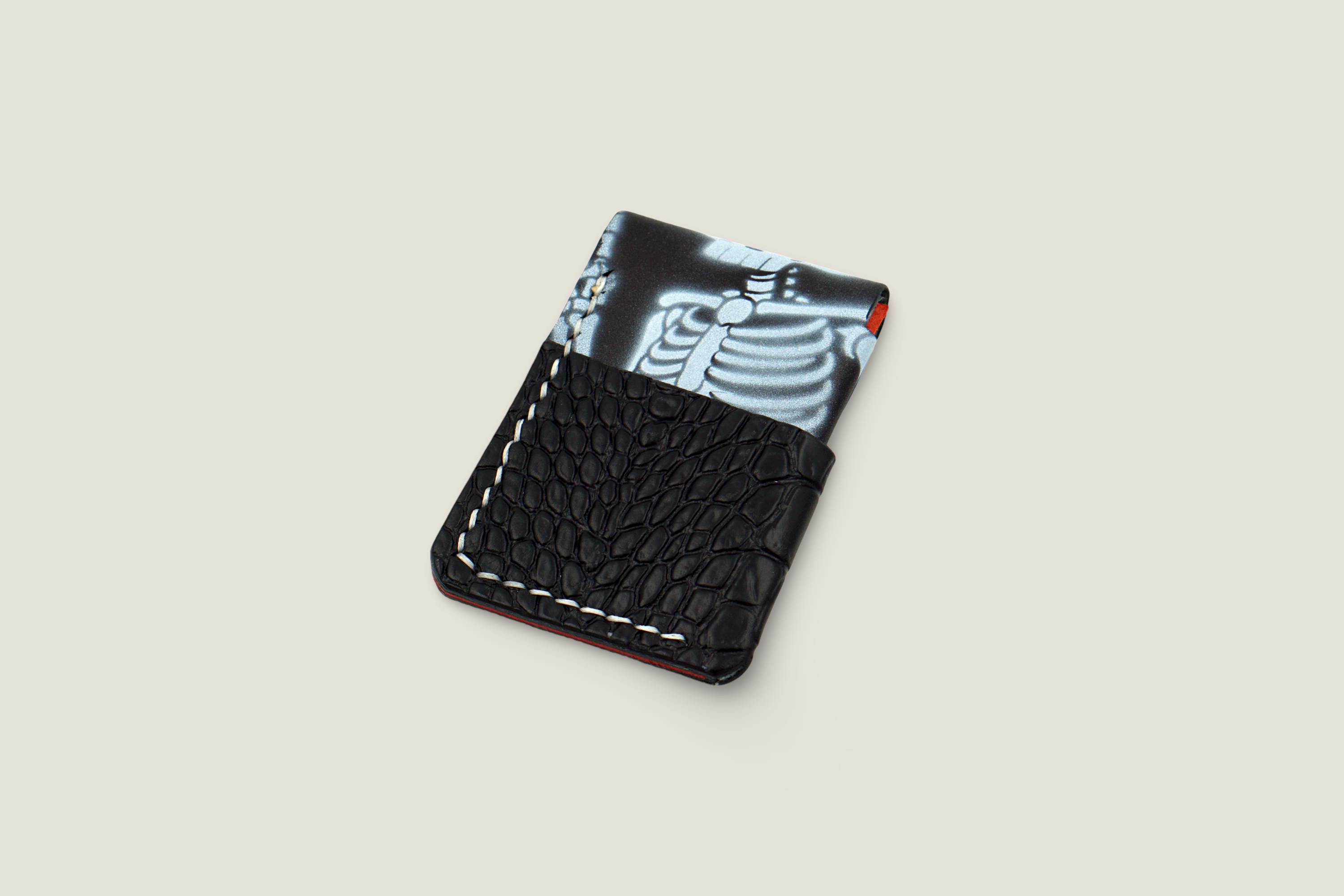 Fred Tool Holder - Skully on Black Gator