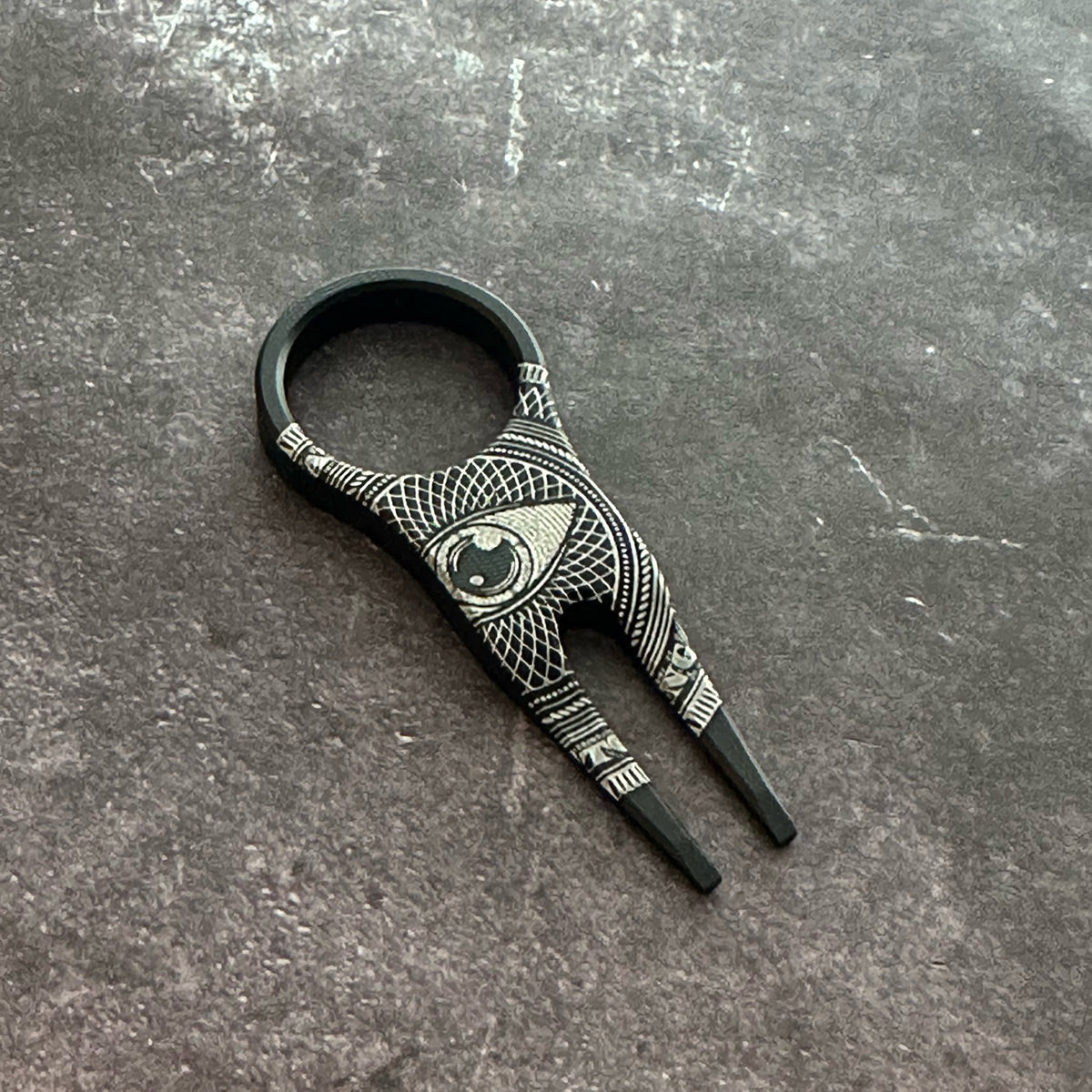 Benjamin Ring Divot Tool