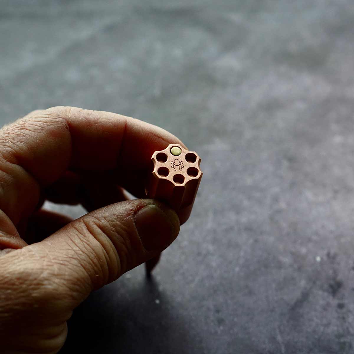 Revolver Single Prong Divot Tool - Copper Signature