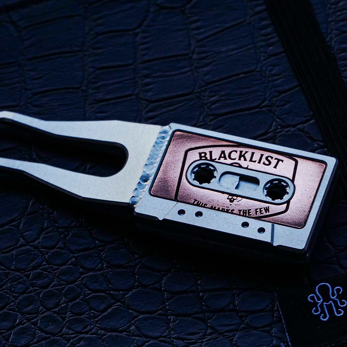 Double-Sided Mixtape Relic pitch tool with dual copper inlays