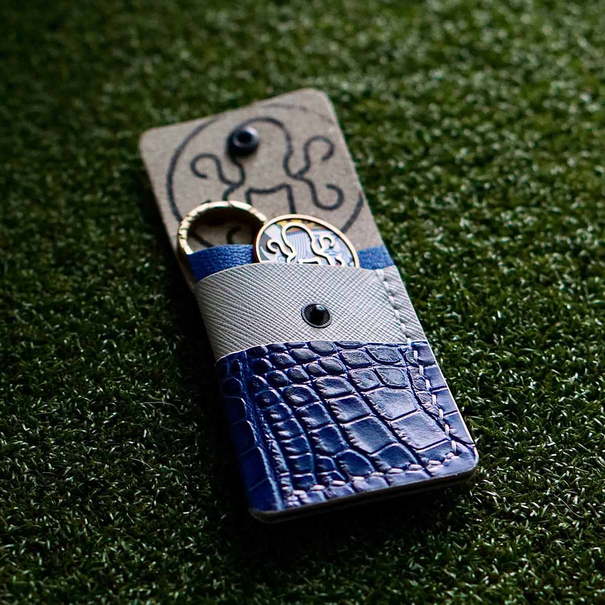 Fred Tool Holder - Blue Gator