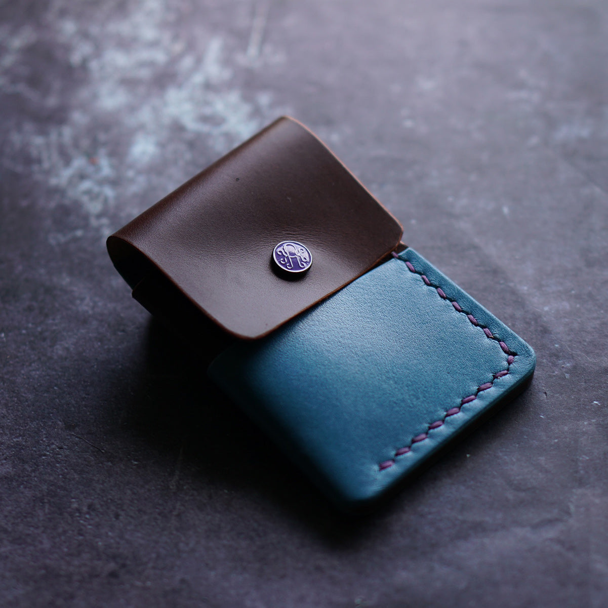 Fred Tool Holder - Blues with Purple Accents