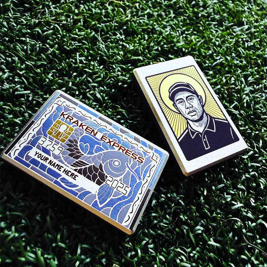 Credit card style golf ball marker with Tiger Woods gold halo back Blacklist 009