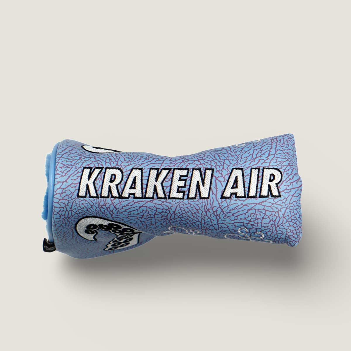 Kraken Air putter headcover with soft blue fur lining and magnetic closure