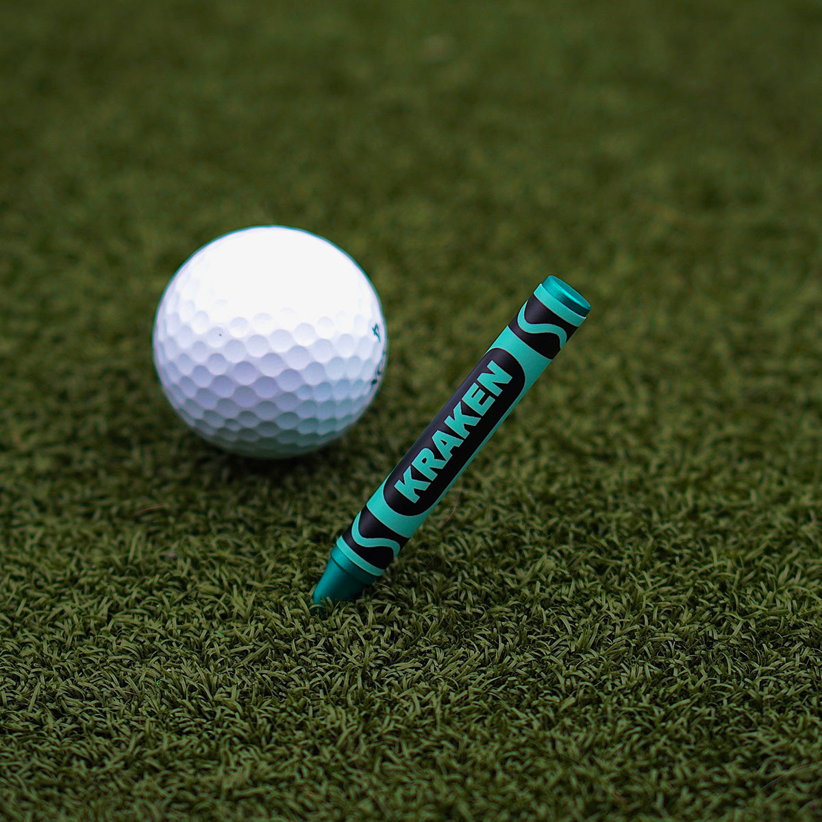 Tiffany Blue Crayon Divot Tool