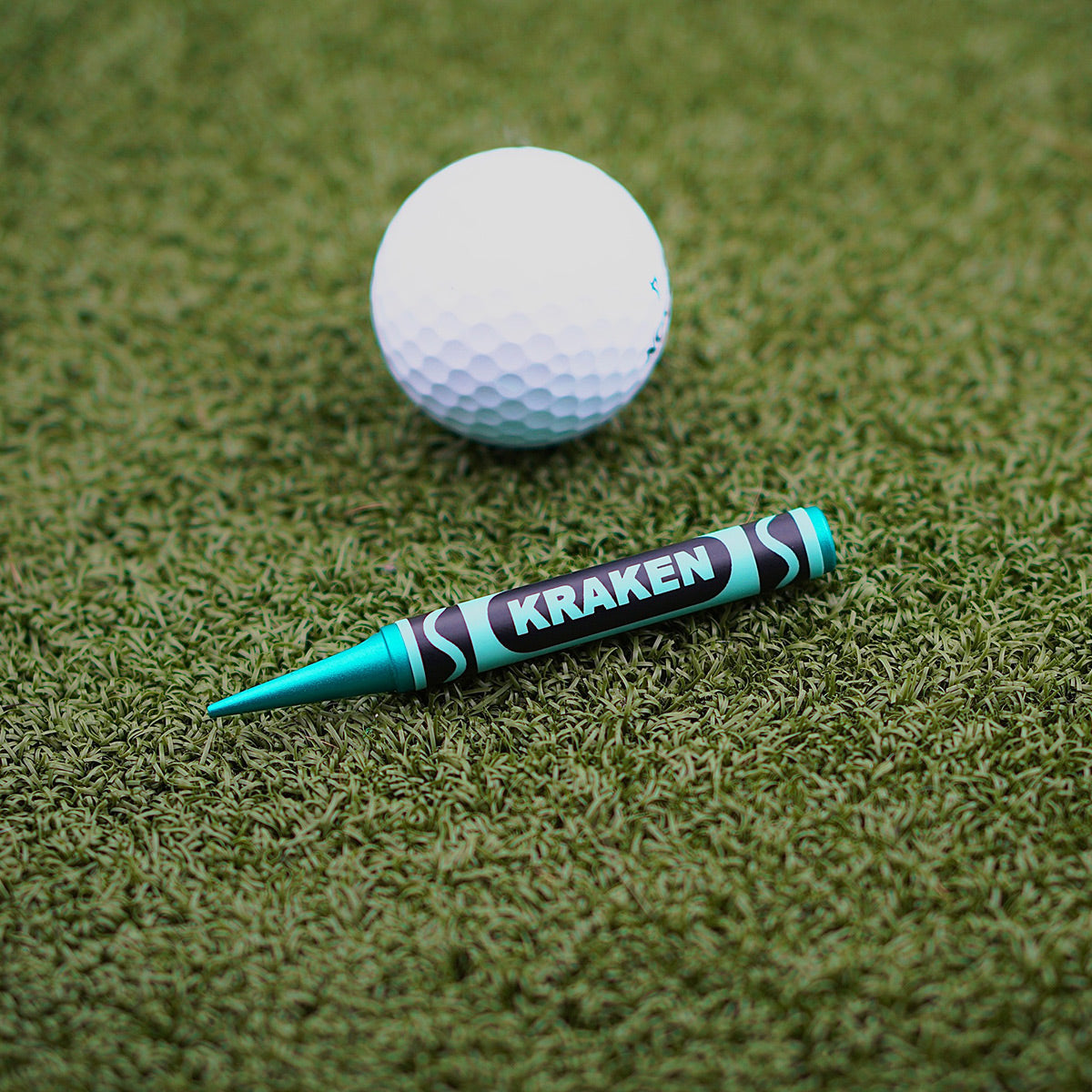 Tiffany Blue Crayon Divot Tool