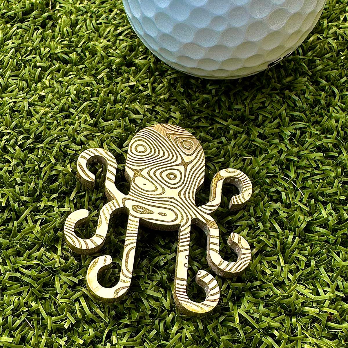 Kraken Logo Ball Marker - Brass Damascus