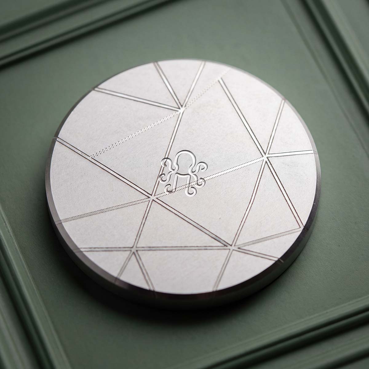 NACRE Golf Ball Marker
