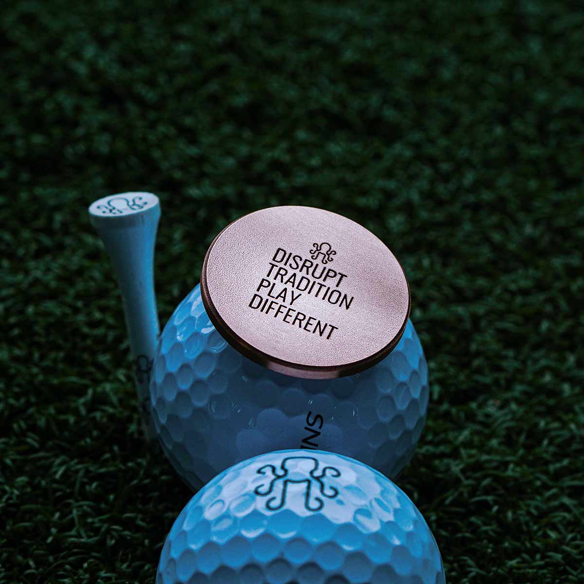 collectible copper golf ball marker forged by Kraken Golf