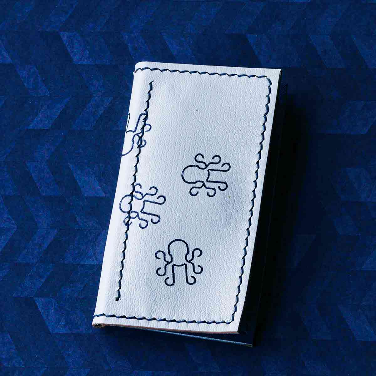 Gray Tiger Ritza hand stitching and hand-burnished satin edges on Kraken Seve Tool Holder Blacklist Edition