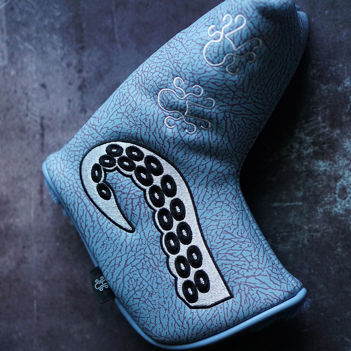 Carolina Blue Kraken blade putter headcover with elephant print and Kraken Air logo