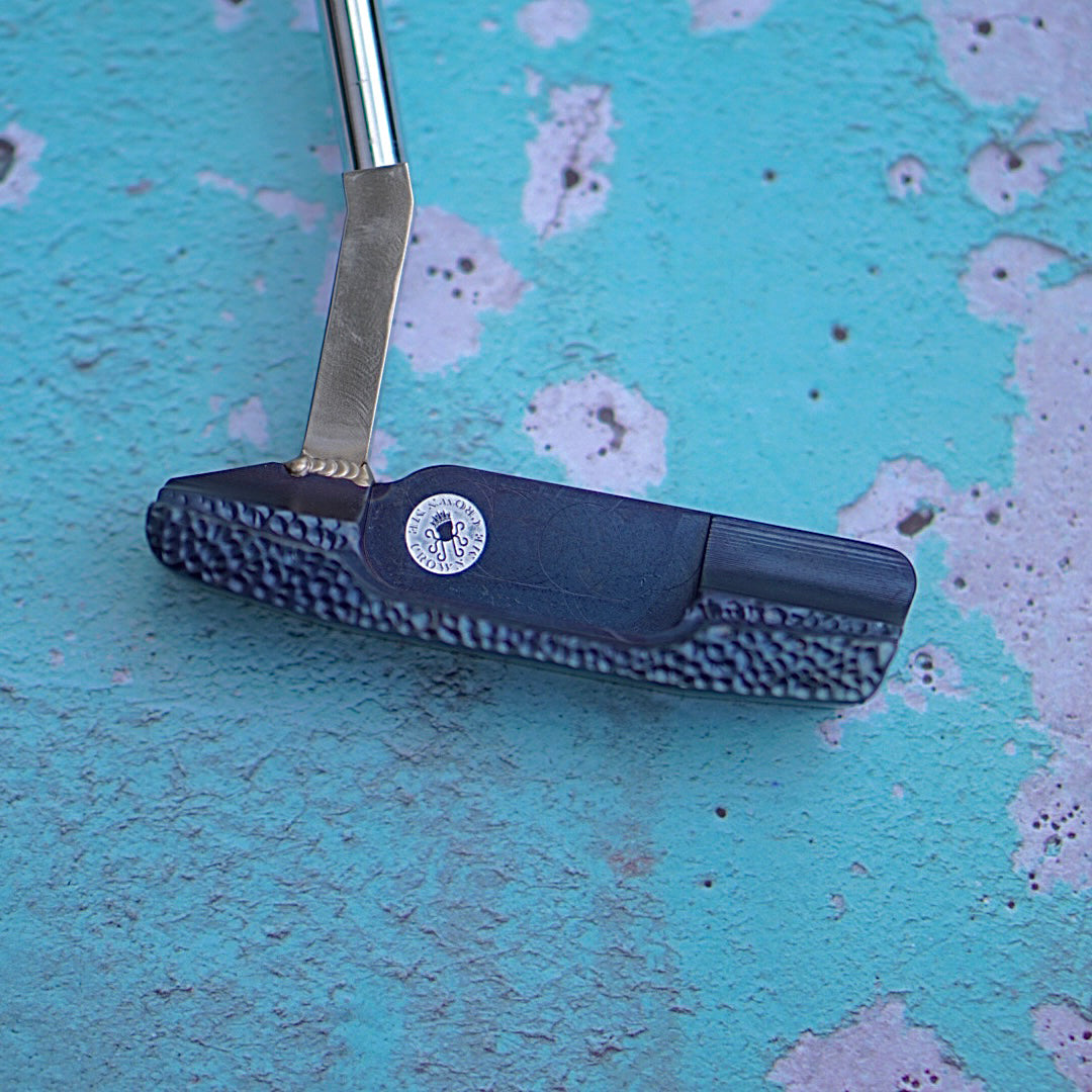 3.0 Bourne Putter - Blued with Hammered Bumpers