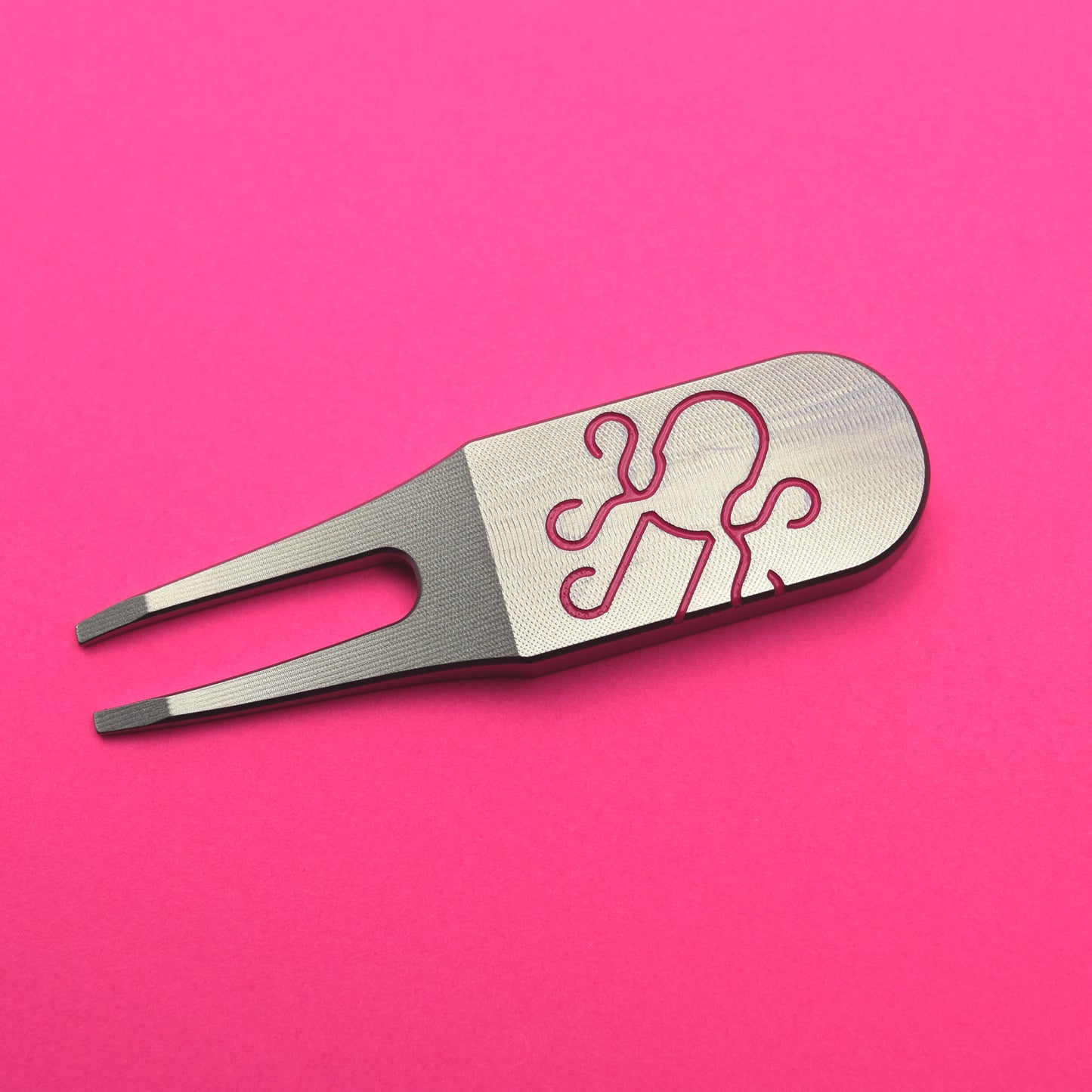 Standard Divot with Kraken logo