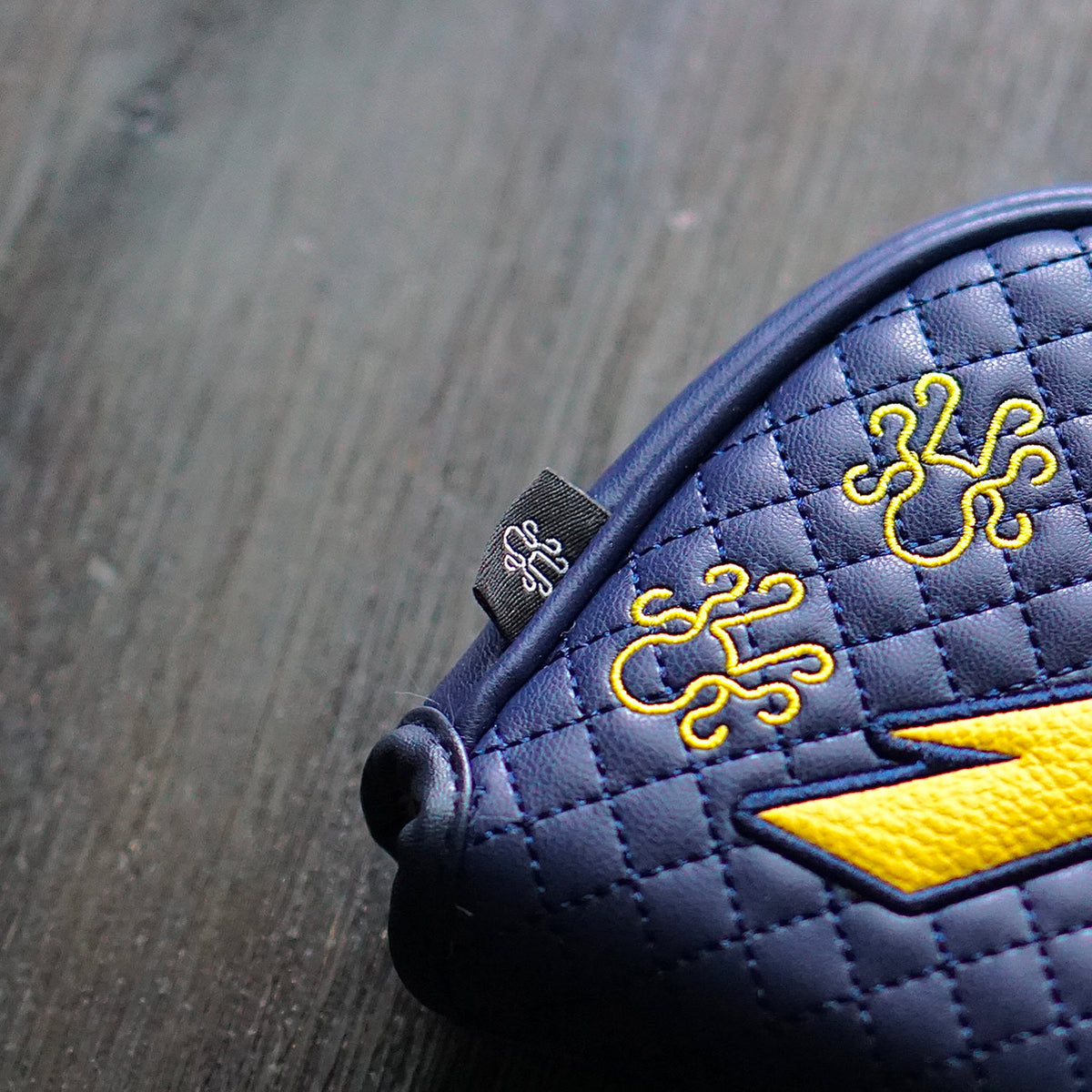 Lightning Mallet Headcover