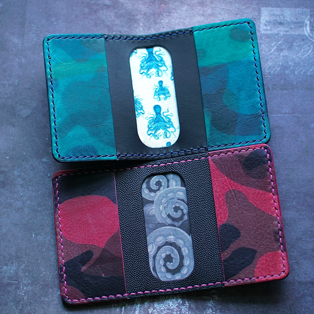 Robert Leather Bi Fold Card Wallet - Camo