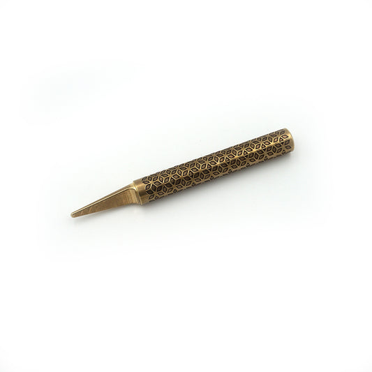 Single Prong Geo Divot